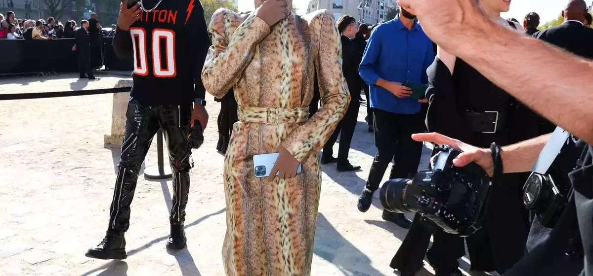 The Resurgence of Power Shoulders in Modern Fashion