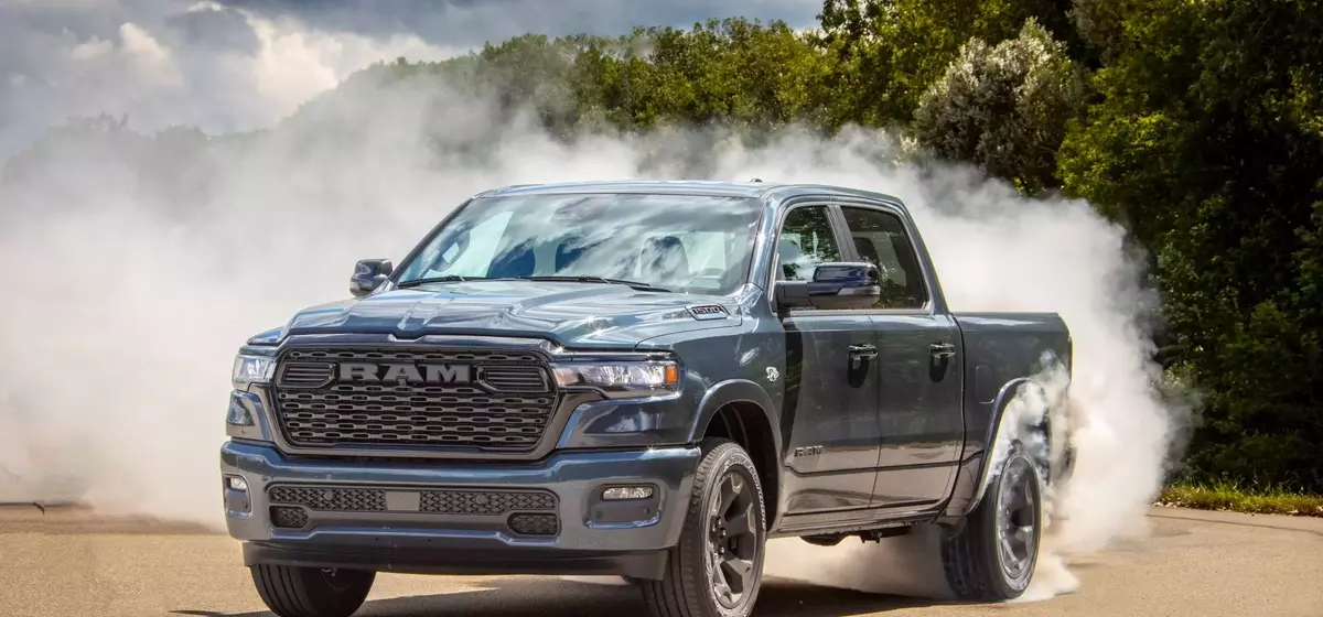 August's Best Lease Deal: Ram 1500 Big Horn Outperforms Midsize Trucks