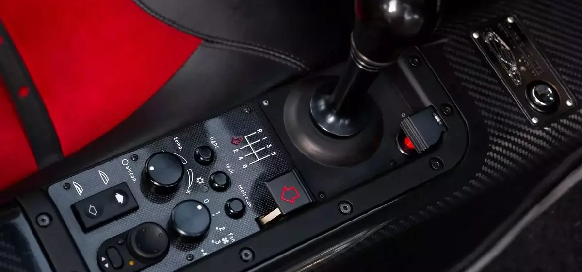 McLaren Reveals New Manual Supercar, P50, Inspired by Iconic F1