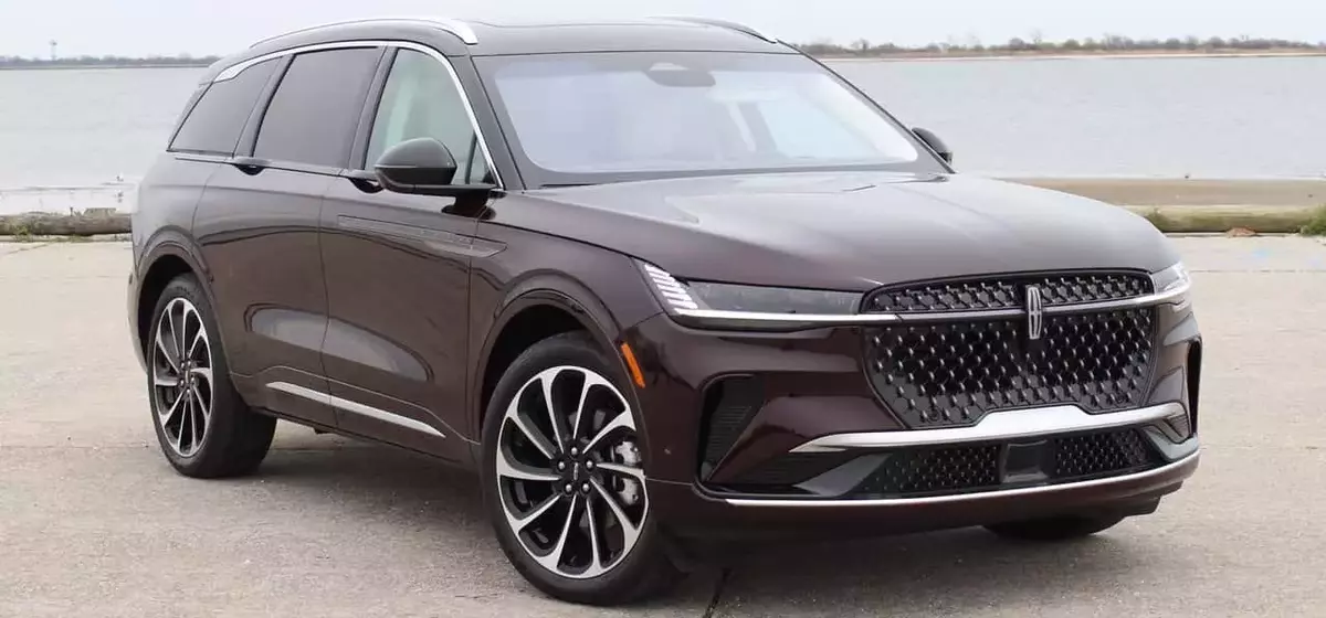 Ford to Cease Lincoln Imports from China to US by 2030