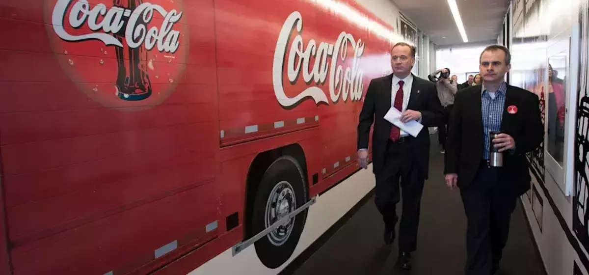 Warren Buffett's Favorite Stocks: A Deep Dive into Apple, Coca-Cola, and Alphabet