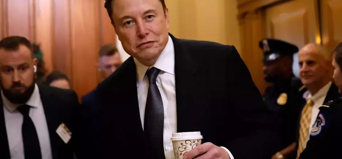 SpaceX Stock Price Target Set to Alarming Low by Top Analyst
