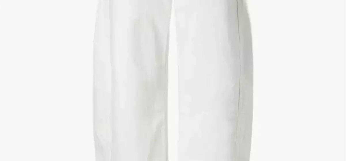 Mastering All-White Outfits: Six Fashion-Forward Approaches for Any Season