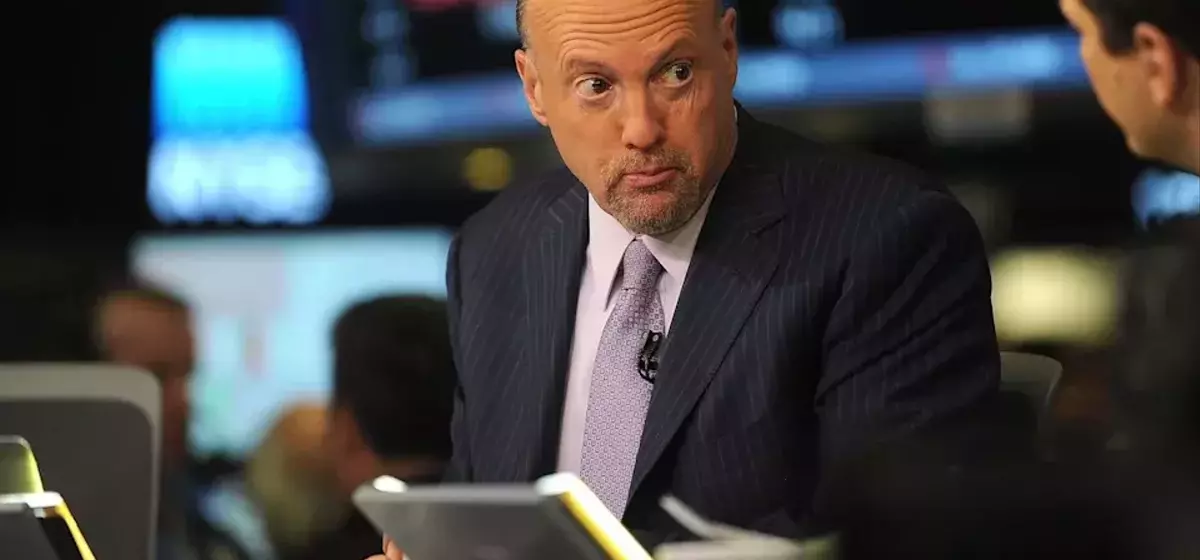 Jim Cramer's Optimistic View on the Economy Amidst Market Volatility