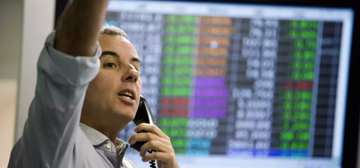 Understanding Trade Signals: A Guide for Investors