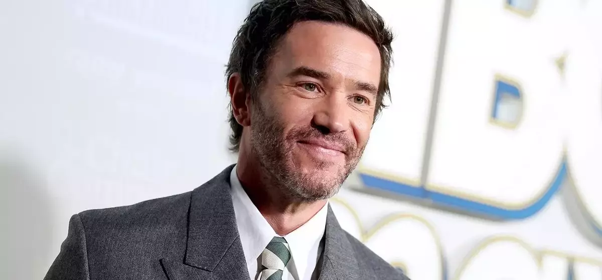 Tom Pelphrey Reflects on Fatherhood's Influence on 'Task' and His Journey in Hollywood