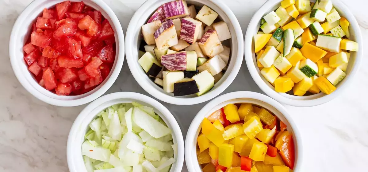 Simplified Weeknight Cooking: The Chef's Prep Approach