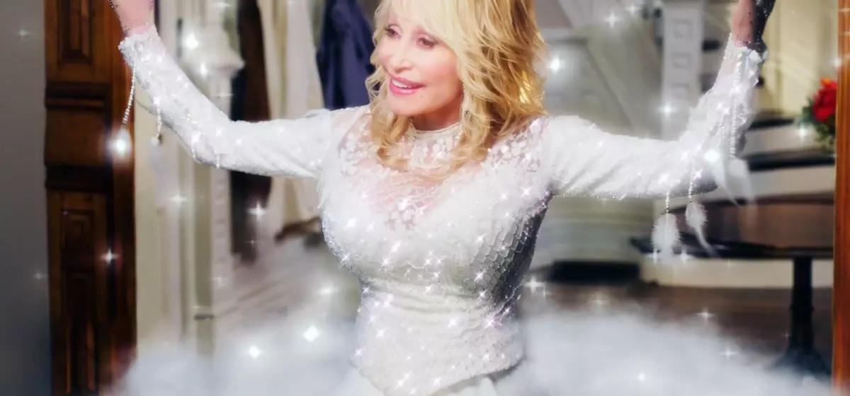 Dolly Parton, an Icon of Western Pop Culture, Passes Away at 80