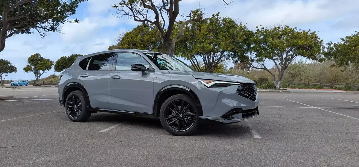 Acura ADX A-Spec vs. Honda HR-V: The Luxury Compact SUV Showdown