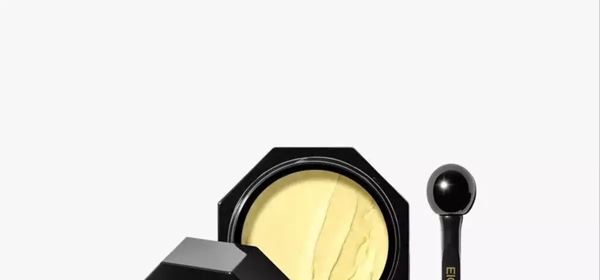 Exosomes in Skincare: The Next Evolution in Anti-Aging Treatments
