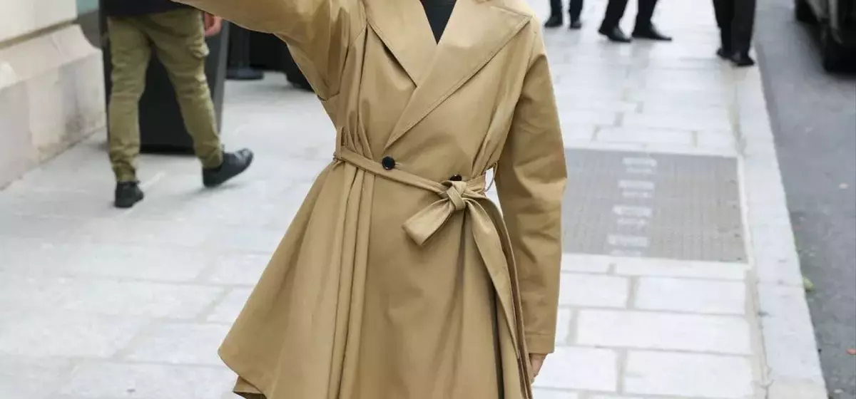 Celebrity Summer Style: Minimalism to Maximalism