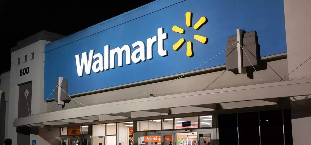 Walmart Slashes Price on Highly-Rated 105-Gallon Outdoor Storage Box