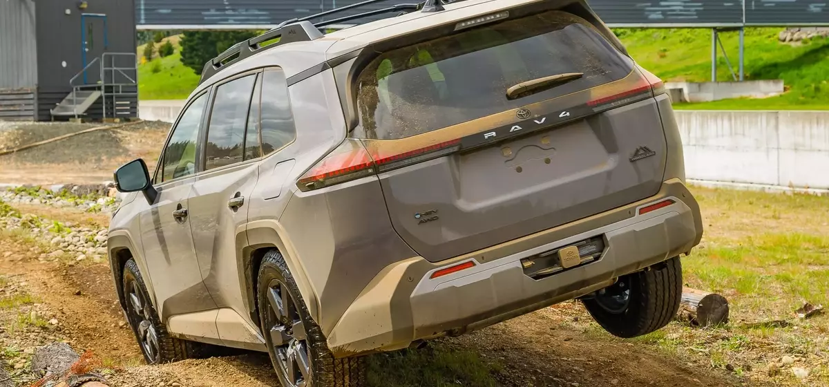 Toyota RAV4 Hybrid to Feature Enhanced Off-Road Capabilities