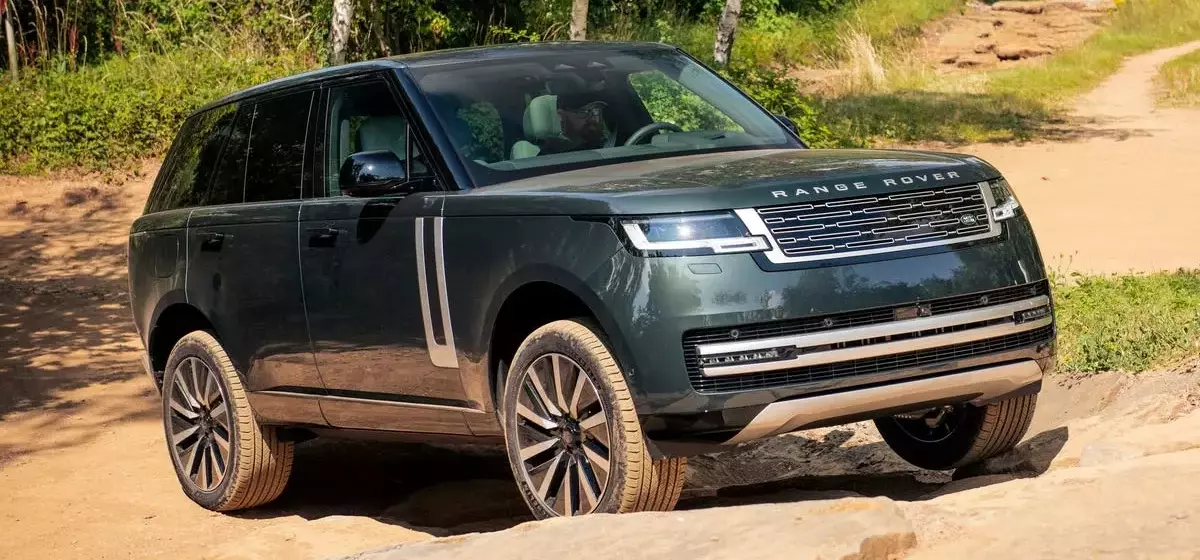 2027 Land Rover Range Rover Electric: A New Era of Luxury Off-Roading