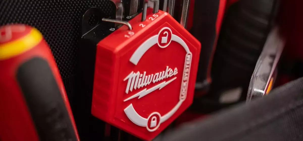 Milwaukee's Rapid Charger: Powering Up Your Projects with Speed and Efficiency