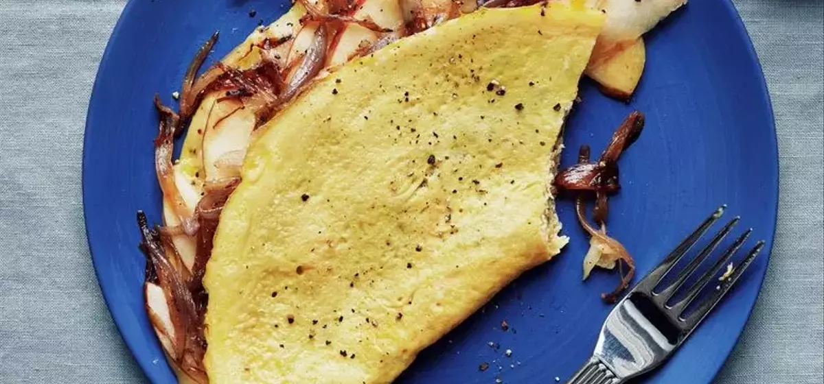 The Art of the Solo Omelet: A Deliciously Simple Single-Serving Supper