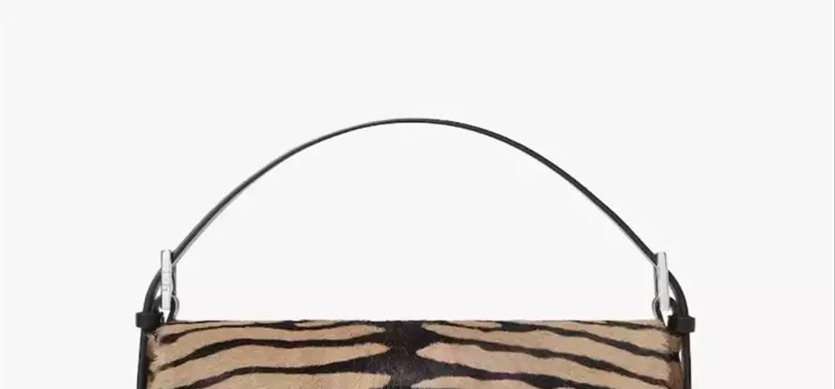 Fendi's Fall Baguette Collection: A Timeless Icon Reimagined