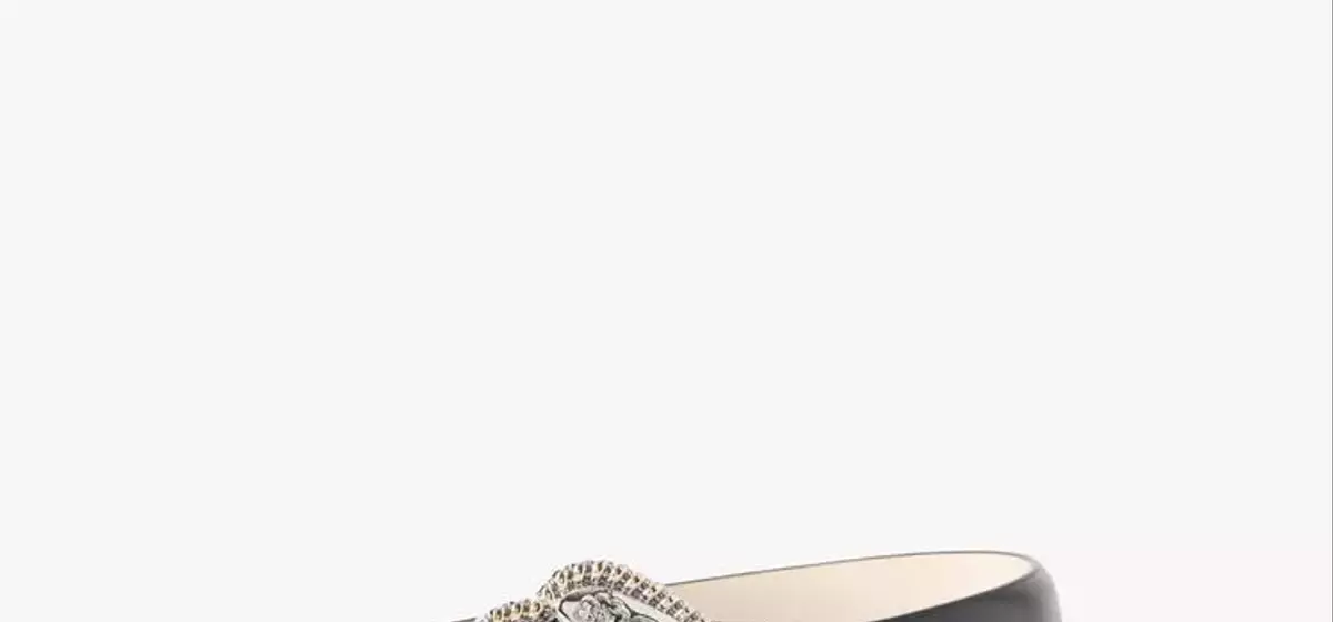 Autumn 2026 Accessory Trends: Elevating Personal Style