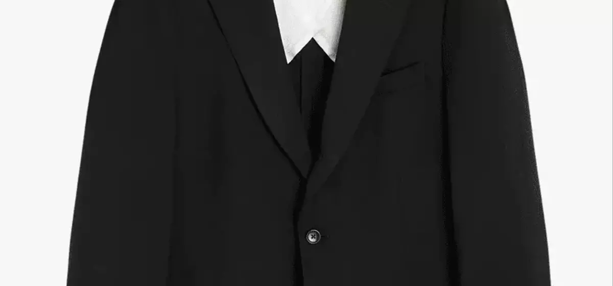 The Ultimate Guide to Men's Black Suits: Style, Selection, and Investment