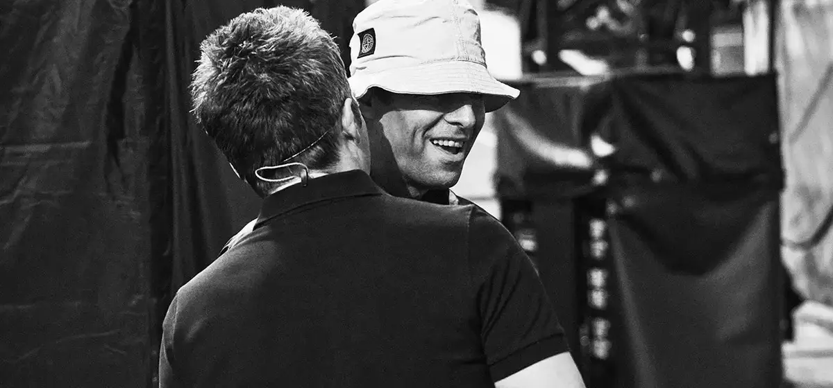 Oasis: A Nostalgic Journey of Reconciliation and Collective Joy