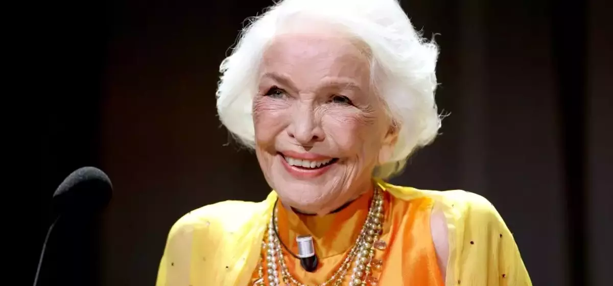 Ellen Burstyn Honored with Venice Golden Lion for Lifetime Achievement
