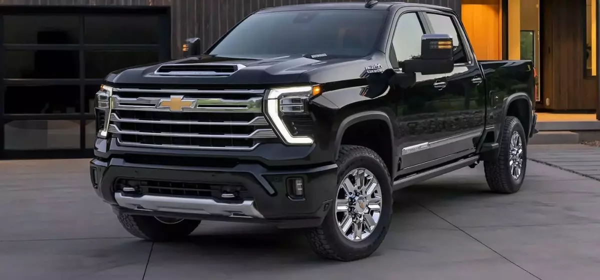 Upcoming Engine Upgrades for Chevy Silverado HD and GMC Sierra HD
