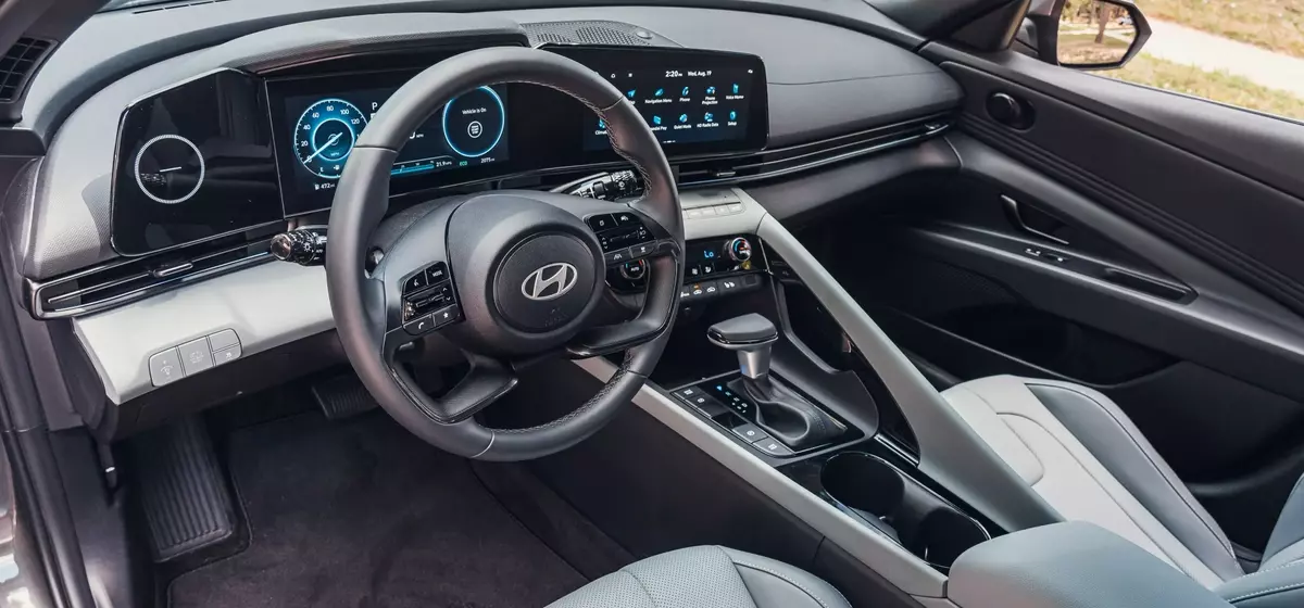 2026 Hyundai Elantra Hybrid Interior Review: Blending Comfort with Tech