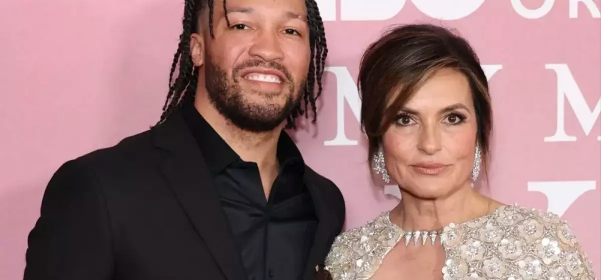 Jalen Brunson's Unexpected Emmys Debut with Host Mariska Hargitay