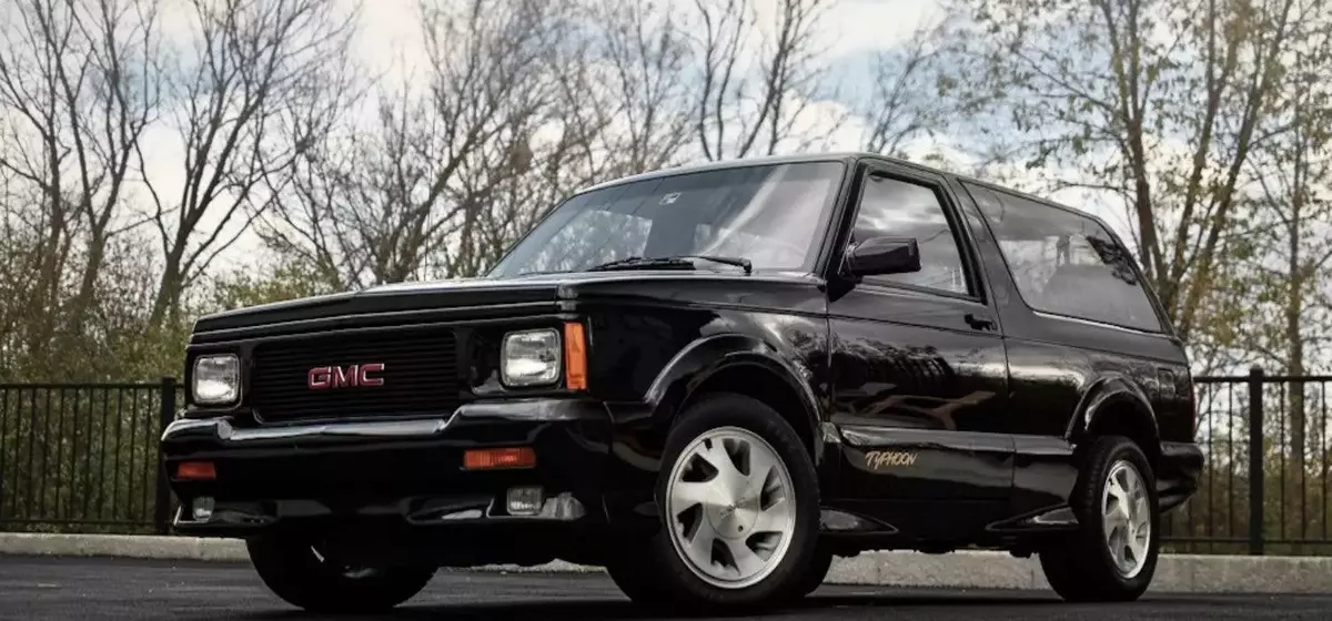 The GMC Typhoon: A Precursor to High-Performance SUVs