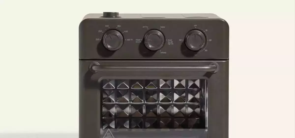 The Wonder Oven: A Lifesaver for Ovenless Living