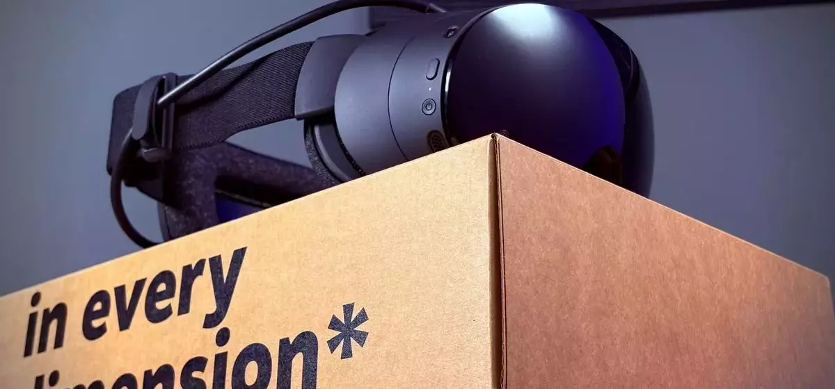 Steam Frame VR Headset: A Convenient Yet Pricey Virtual Reality Experience