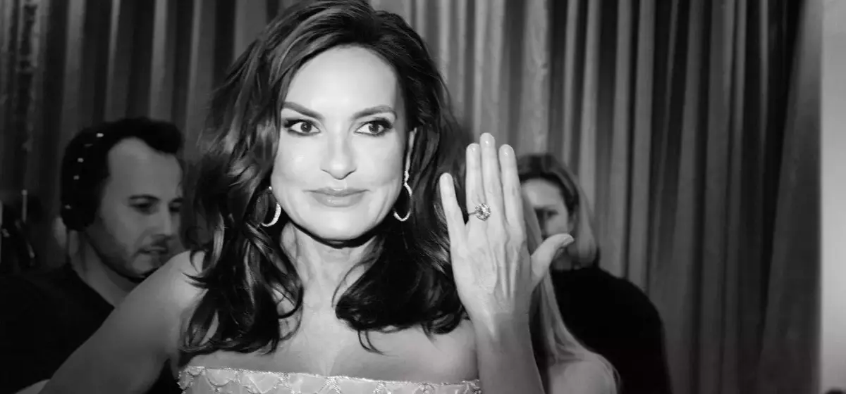 Mariska Hargitay's Journey as 2026 Emmys Host