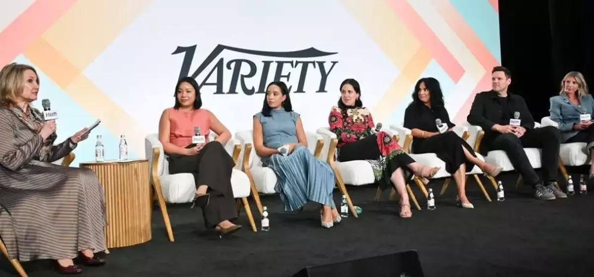 Marketing in the Creator Economy: How Platforms and Fans Drive Engagement