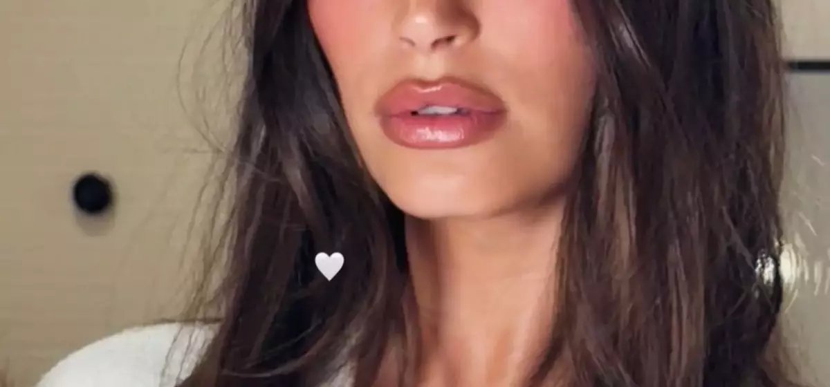 Hailey Bieber's Hair Transformation: From Blonde to Deep Chocolate Brunette