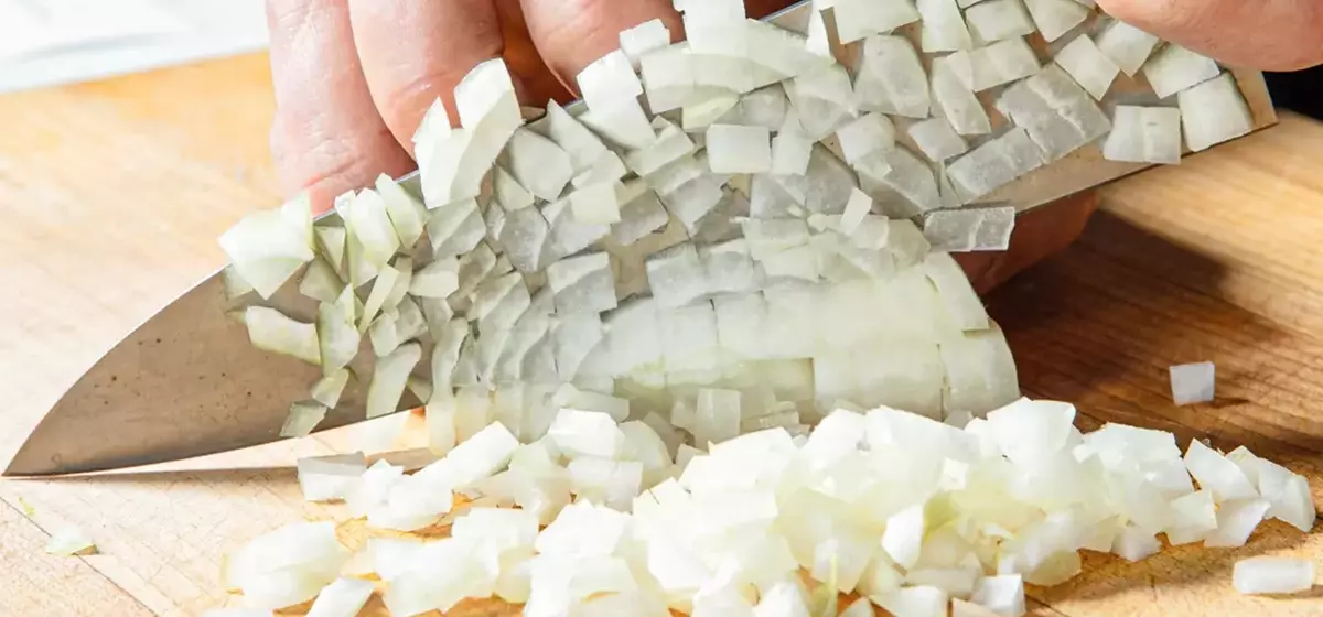 The Simple Trick to Prevent Tears When Cutting Onions