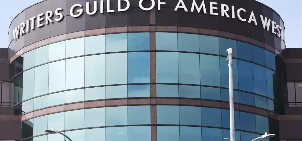 Writers Guild of America Resolves Antitrust Dispute with Paramount Regarding Warner Bros. Discovery Merger