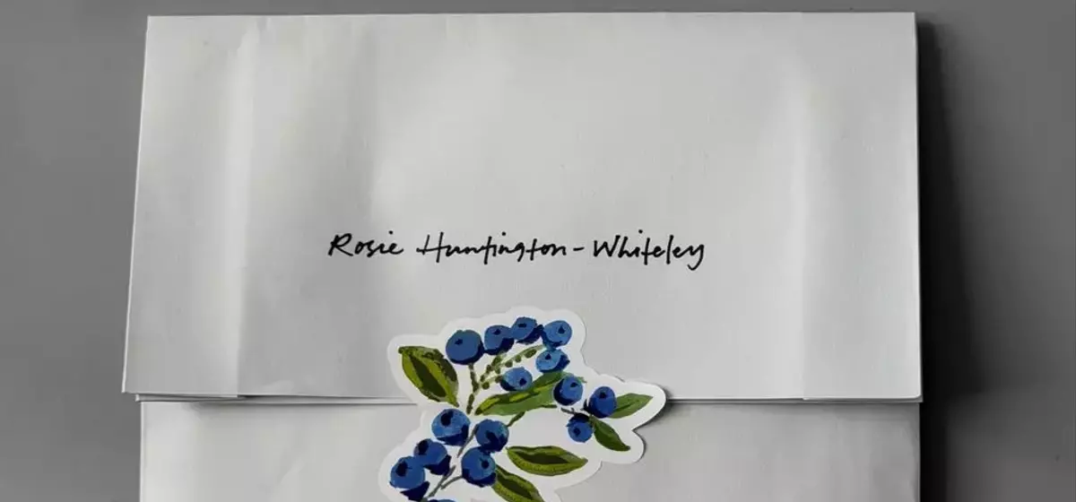 Rosie Huntington-Whiteley's Exclusive Look at Burberry's Spring 2027 Show