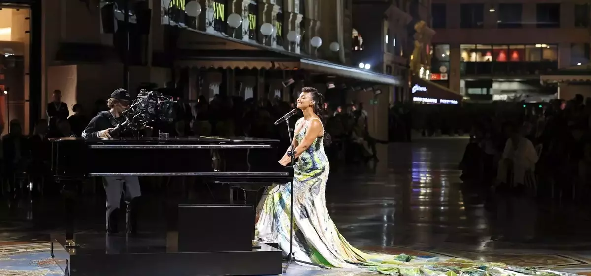 Alicia Keys's Dreamlike Performance at Vogue World: Milano