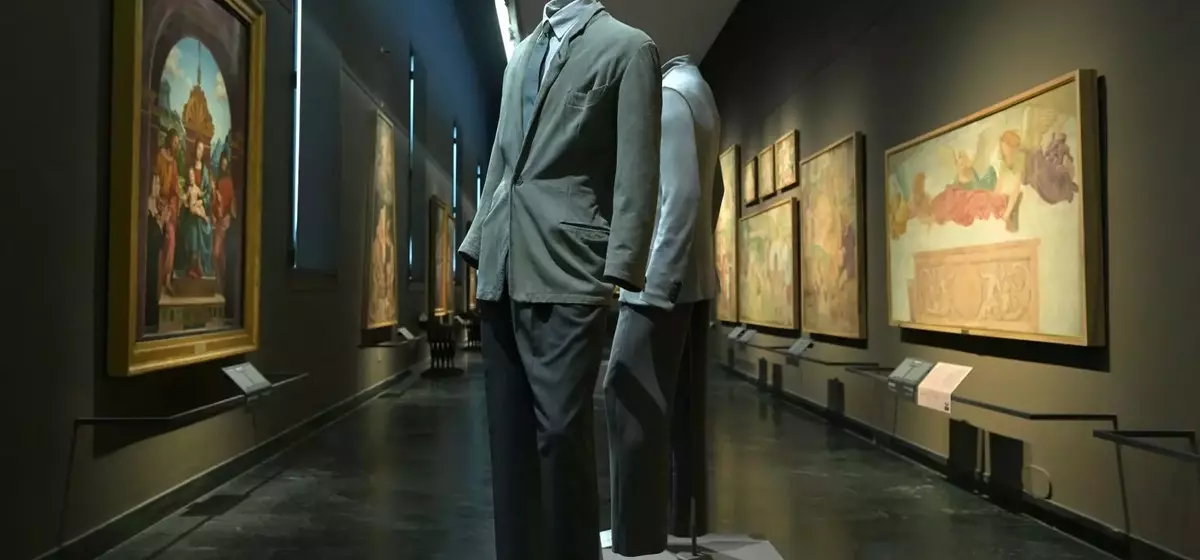 Sam Claflin Wore Richard Gere's Original 'American Gigolo' Suit on the Runway