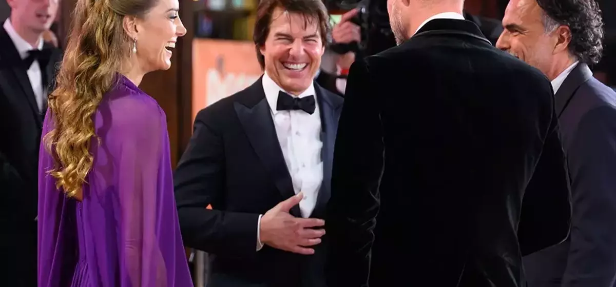 Royal Attendance Graces 'Digger' Premiere, Cruise Praises Arts Supporters