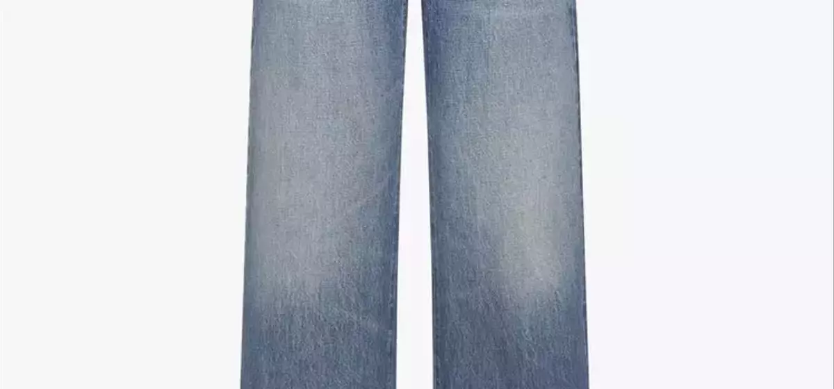 The Ultimate Guide to Finding the Perfect Jeans for Tall Women