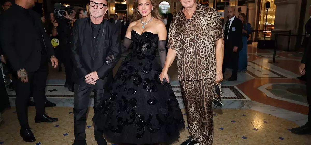 Jennifer Lopez's Striking Milan Fashion Week Ensembles