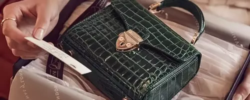 Classic vs. Trendy: Which Aspinal Handbag Should You Choose?