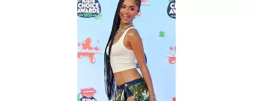 Orange Carpet Extravaganza: Stars Shine at the Kids' Choice Awards