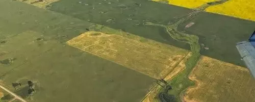 Close Call: Commercial Flight Evades Mid-Air Collision Near Military Base