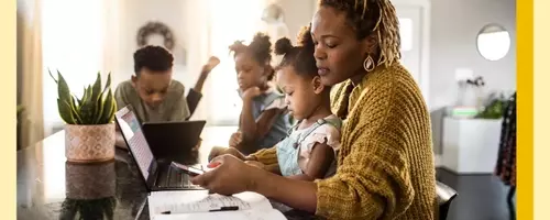 The Socioeconomic Divide in Children's Screen Time: A Deeper Look