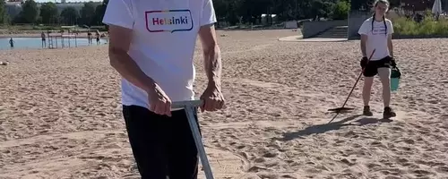 Helsinki Battles Goose Droppings on Beaches with Innovative Cleaning Solution