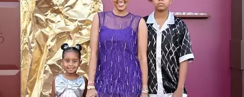 Tia Mowry Defends Her Single Mother Status Amidst Public Scrutiny