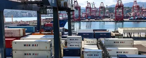 US Imposes New Tariff Rates with Revised Implementation Dates