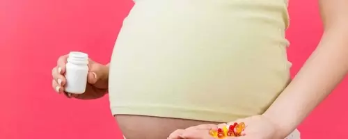 Medical Community Challenges FDA Panel's Stance on Antidepressants in Pregnancy
